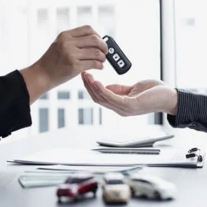 Cara Membandingkan Premi Asuransi Mobil ABDA dengan Akurat