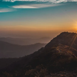 Menikmati Keindahan Wisata Gunung Tangkuban Parahu