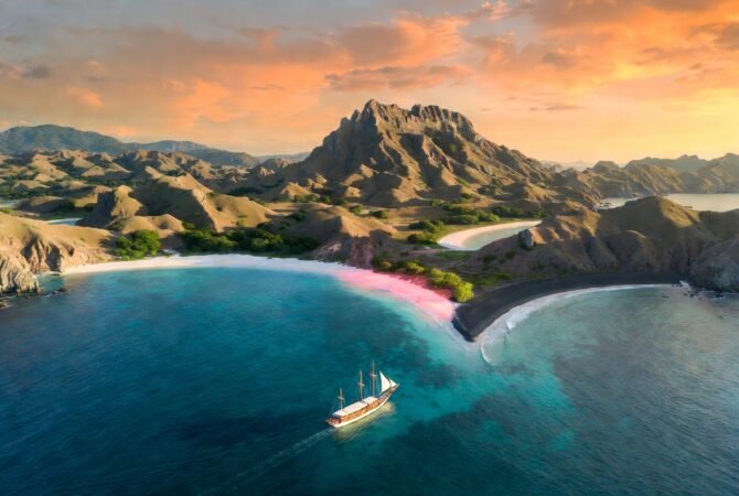 Mari Kita Jelajahi Keindahan Labuan Bajo 2026: Panduan Lengkap Wisata Komodo, Pulau Padar & Tips Profesional