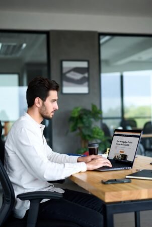 Cara Mendapatkan Passive Income dari Blog 2026: Strategi Realistis untuk Karyawan Kantoran